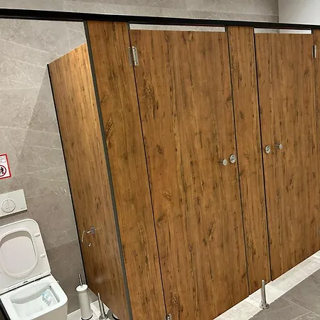 Santa 5 Albergue